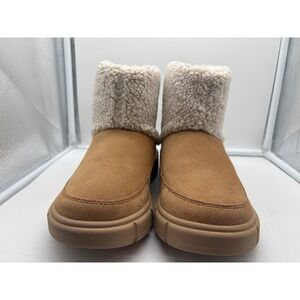 Women's SOREL EXPLORER™ III Cosy Slip-On Waterproof Boots size 6 like new